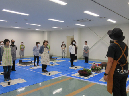 【画像】皆さん、整列して講座が始まりました