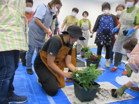 【画像】修子先生は、明るく楽しく説明されます